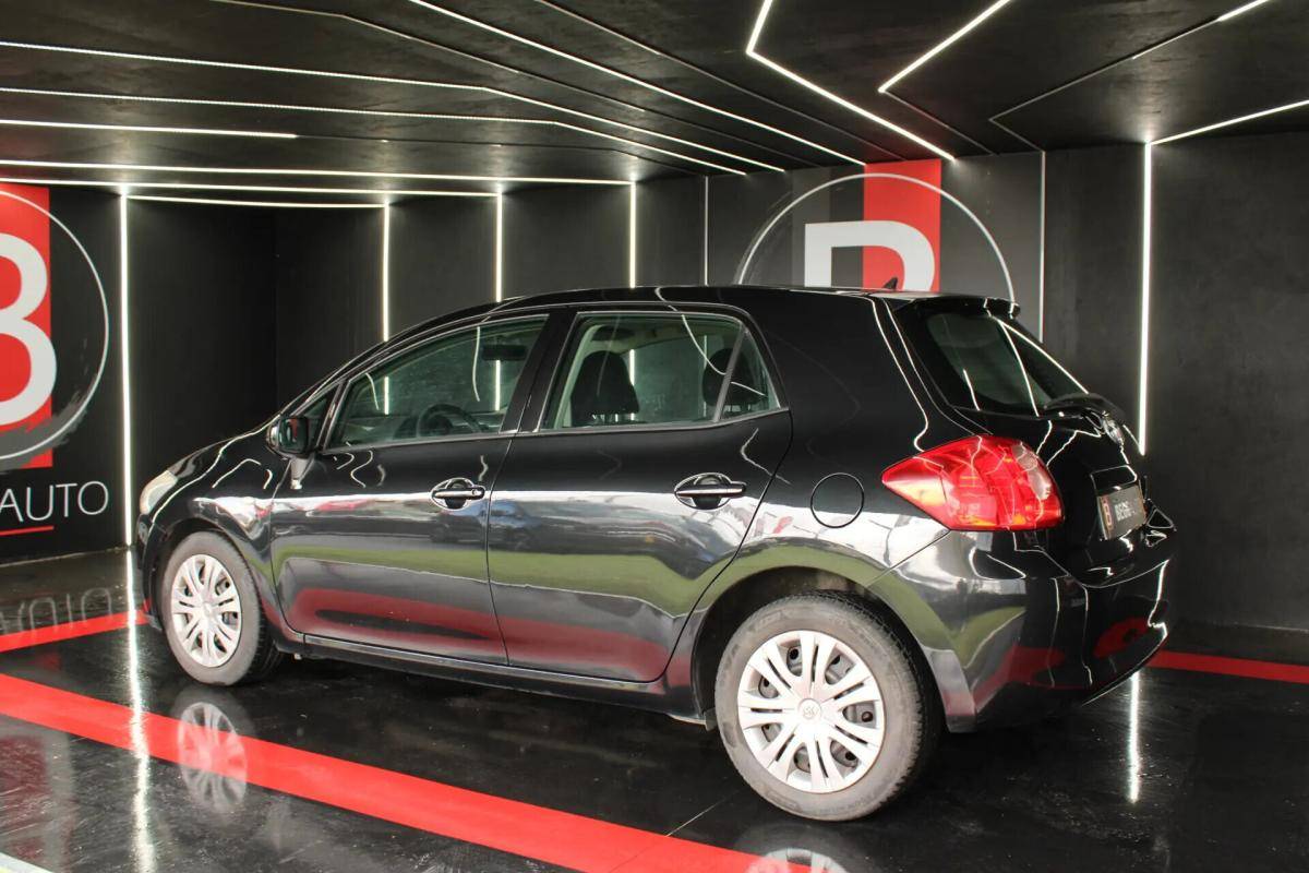 toyota-auris-2008-diesel-1364cc