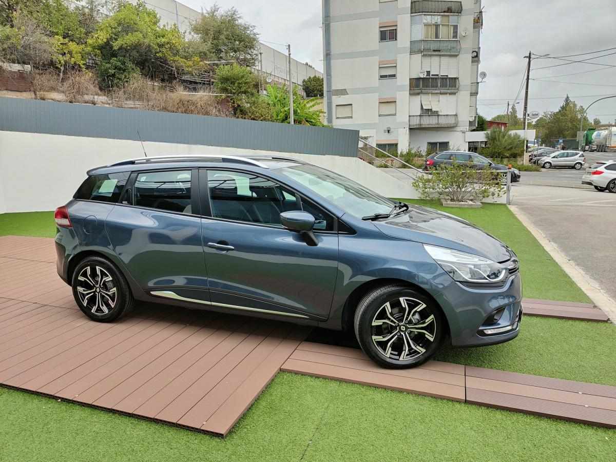 renault-clio-sport-tourer-2018-diesel-1461cc