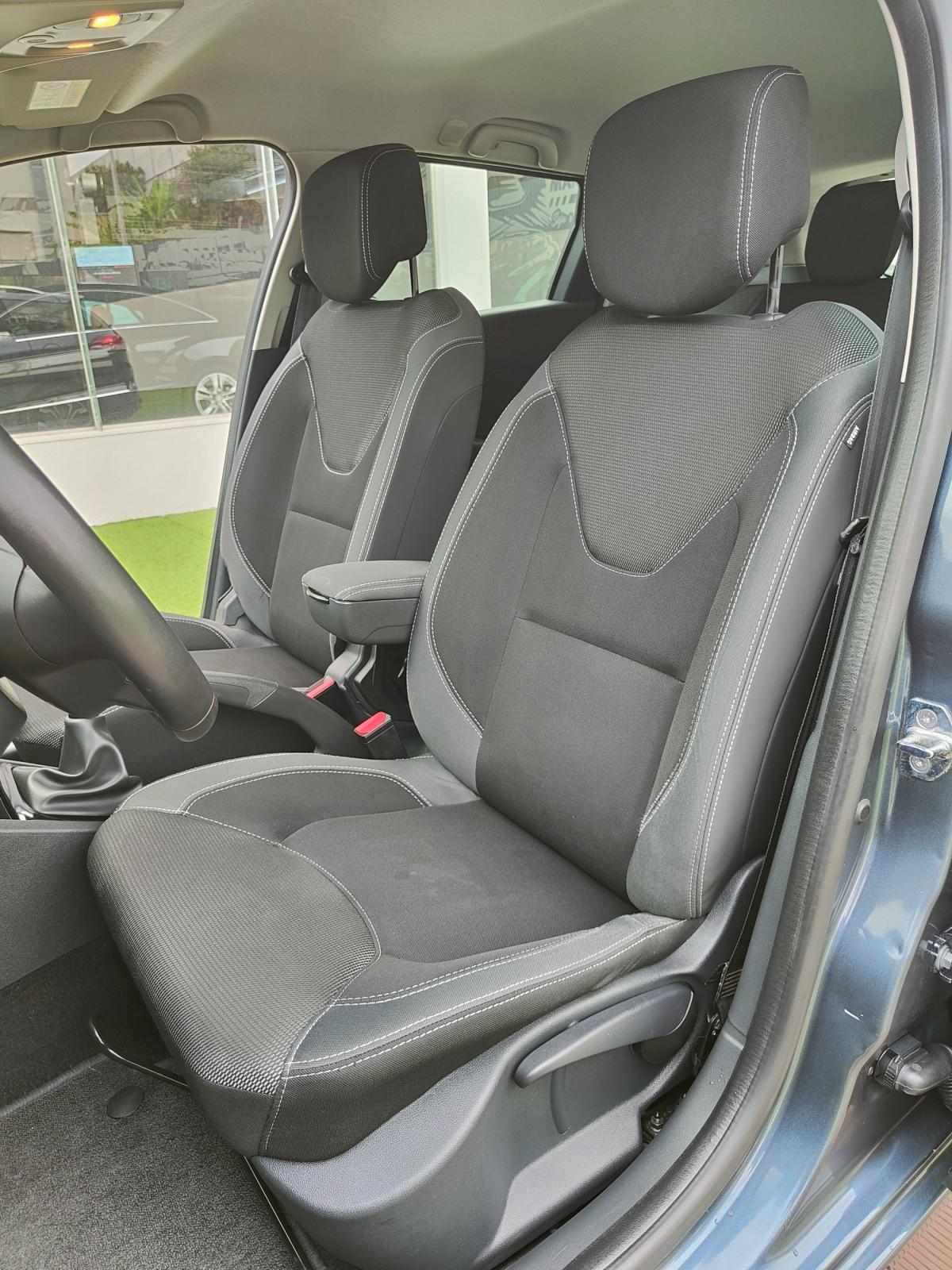 renault-clio-sport-tourer-2018-diesel-1461cc