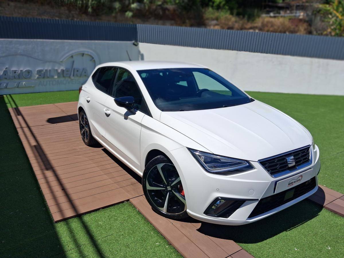 seat-ibiza-2023-gasolina-999cc