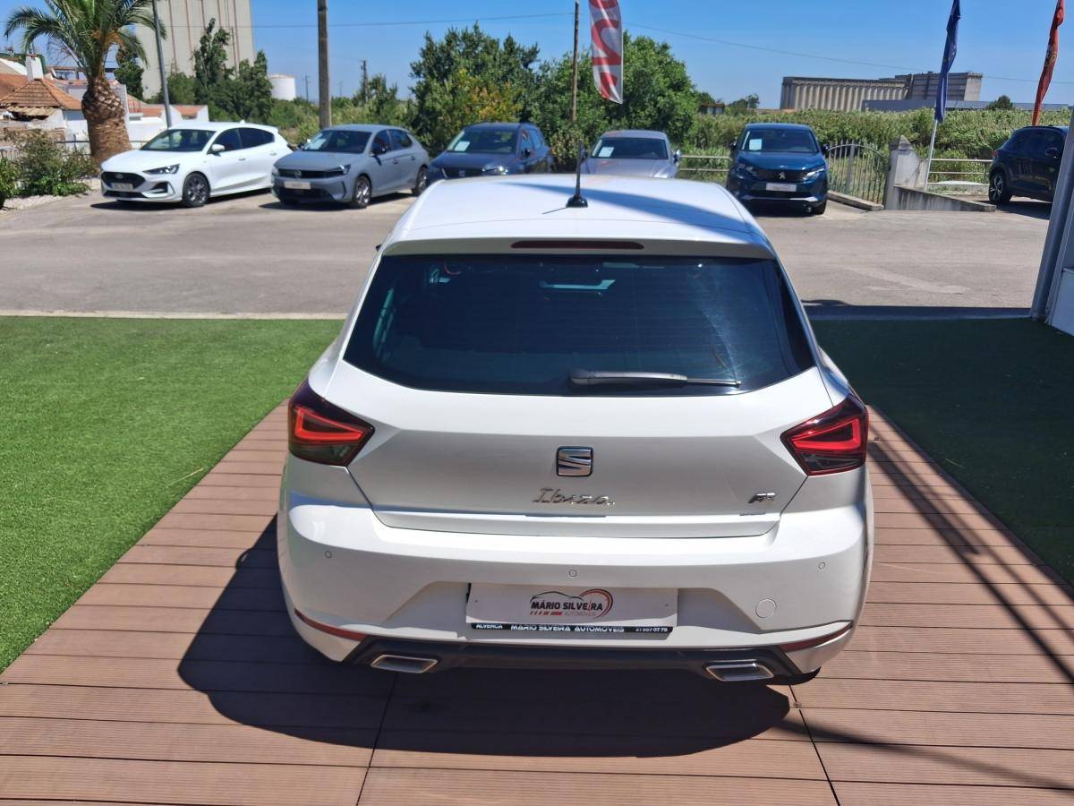 seat-ibiza-2023-gasolina-999cc