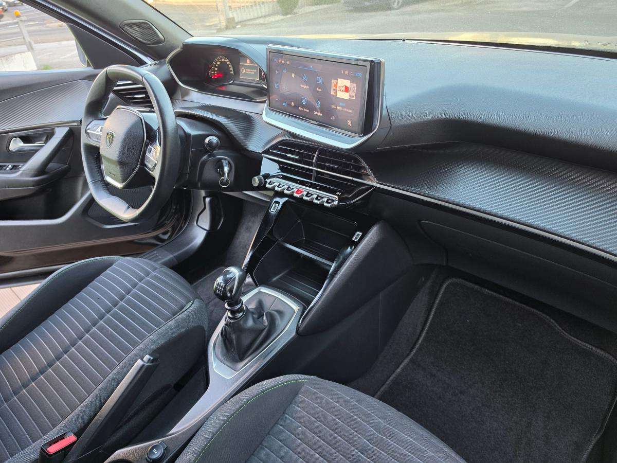 peugeot-2008-2024-gasolina-1199cc