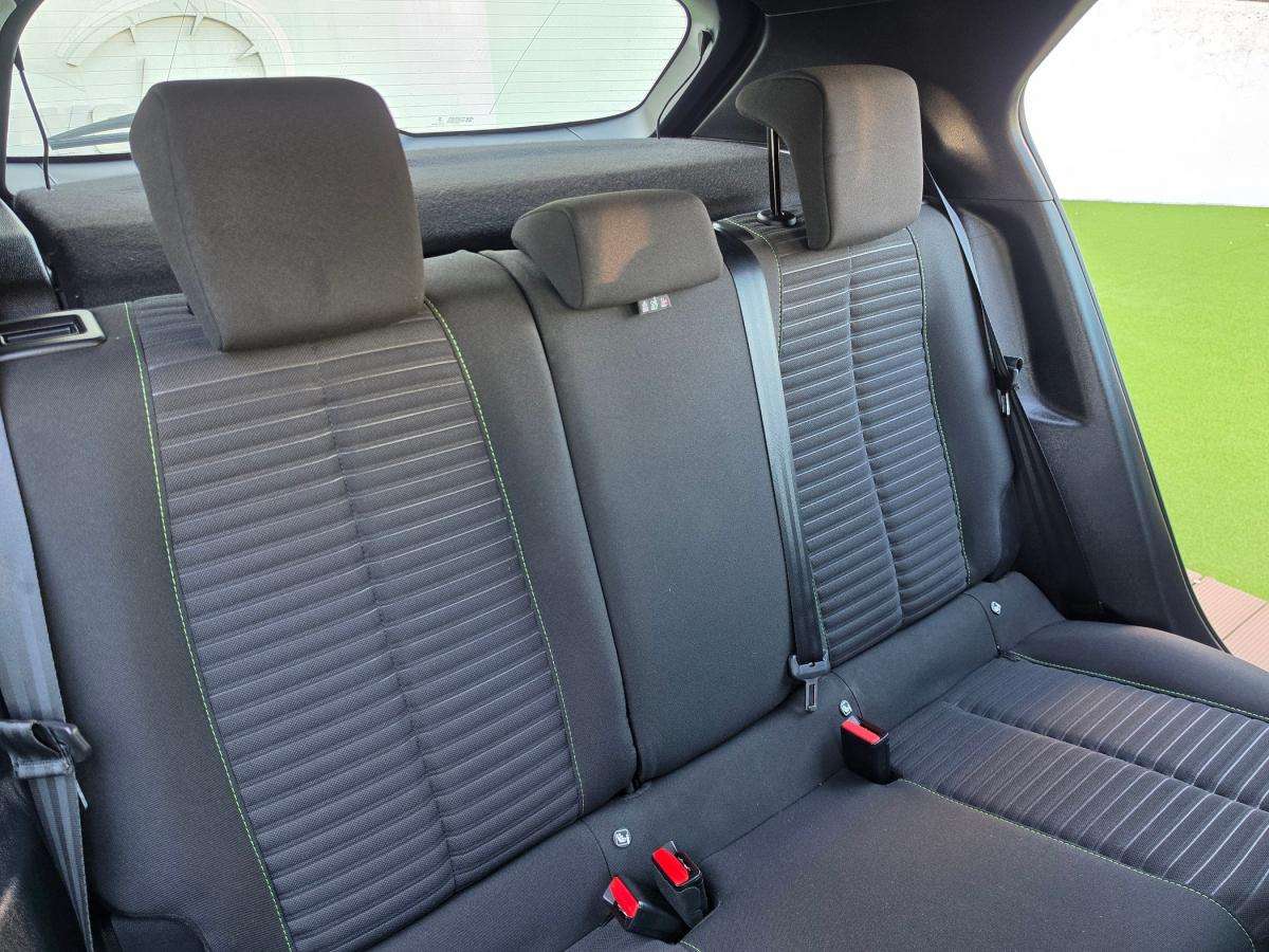 peugeot-2008-2024-gasolina-1199cc