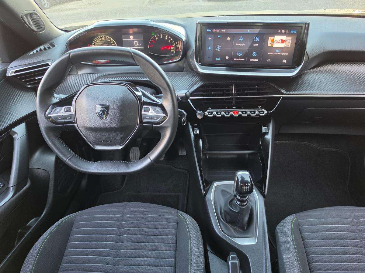 peugeot-2008-2024-gasolina-1199cc
