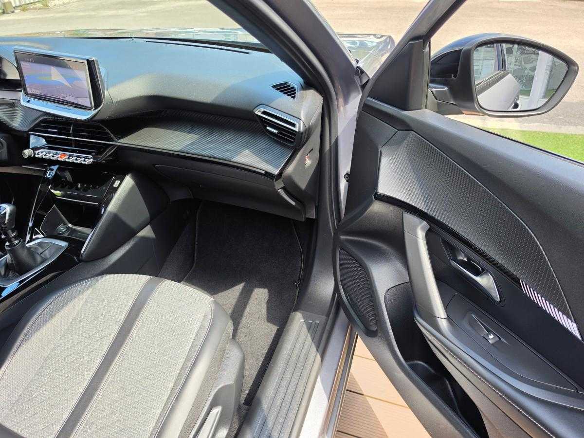 peugeot-2008-2024-gasolina-1199cc