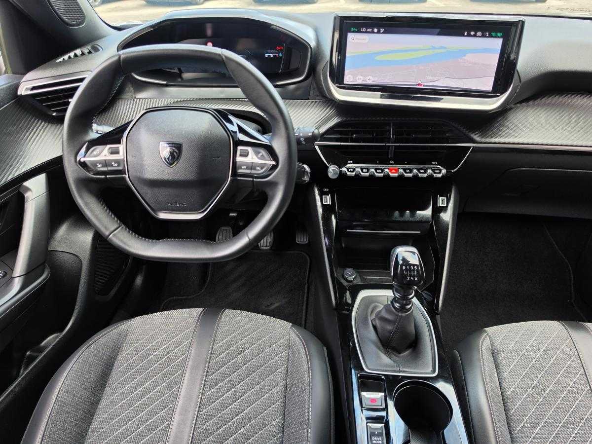peugeot-2008-2024-gasolina-1199cc