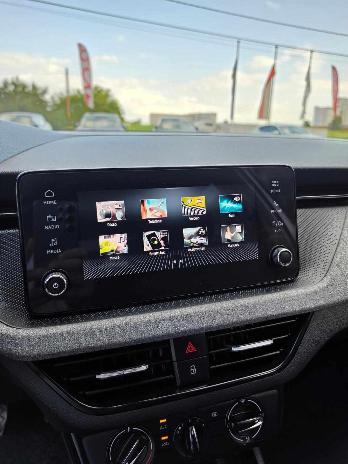 skoda-kamiq-2024-gasolina-999cc