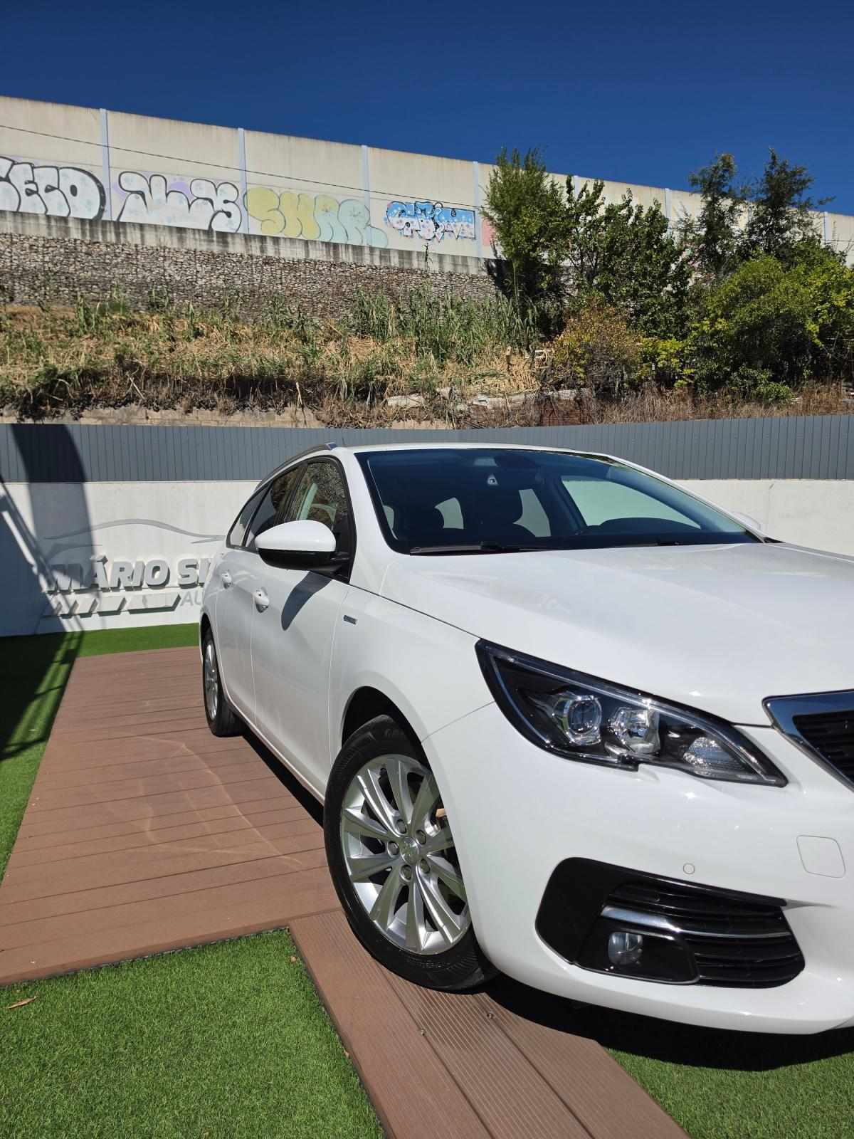 peugeot-308-sw-2018-diesel-1499cc