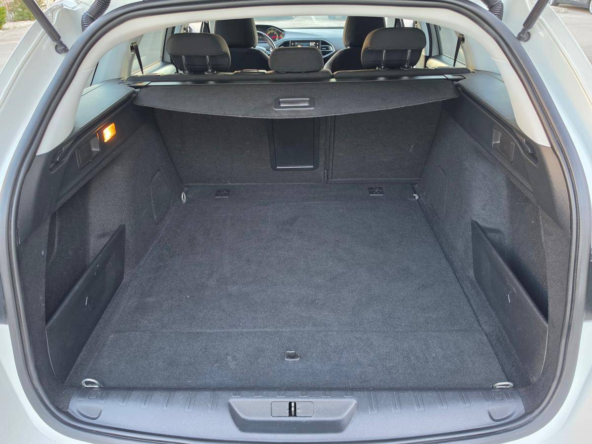 peugeot-308-sw-2018-diesel-1499cc