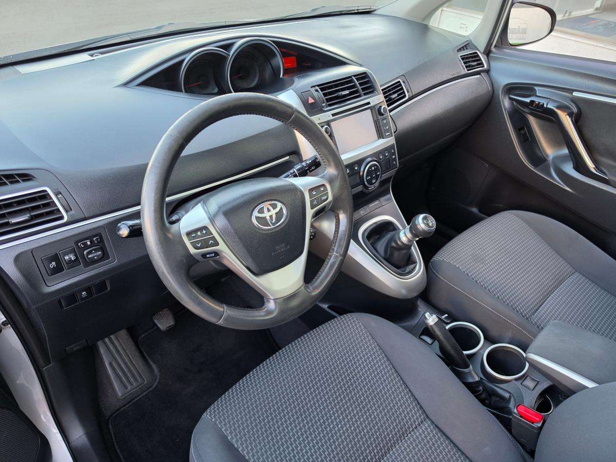 toyota-verso-2015-diesel-1598cc