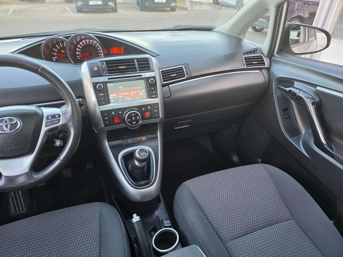 toyota-verso-2015-diesel-1598cc