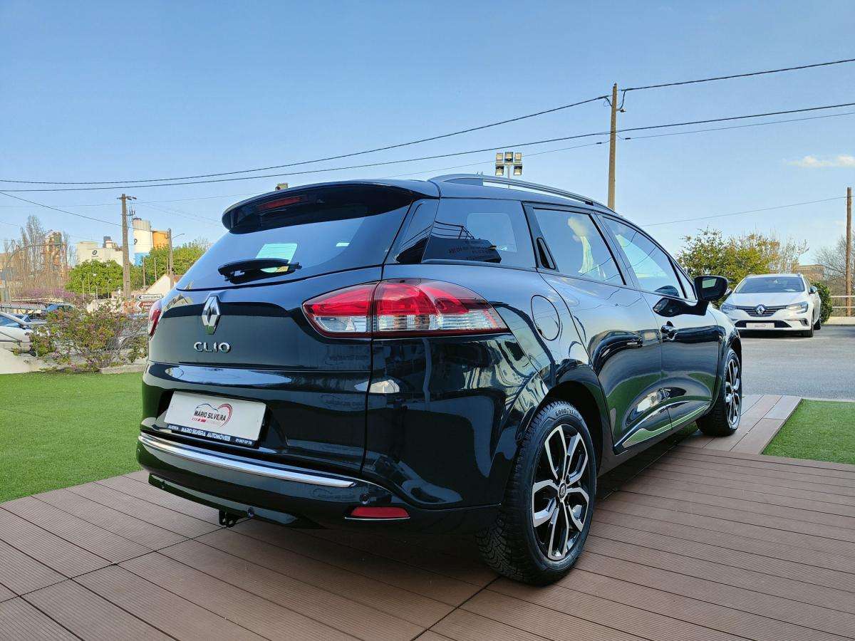 renault-clio-sport-tourer-2018-diesel-1461cc