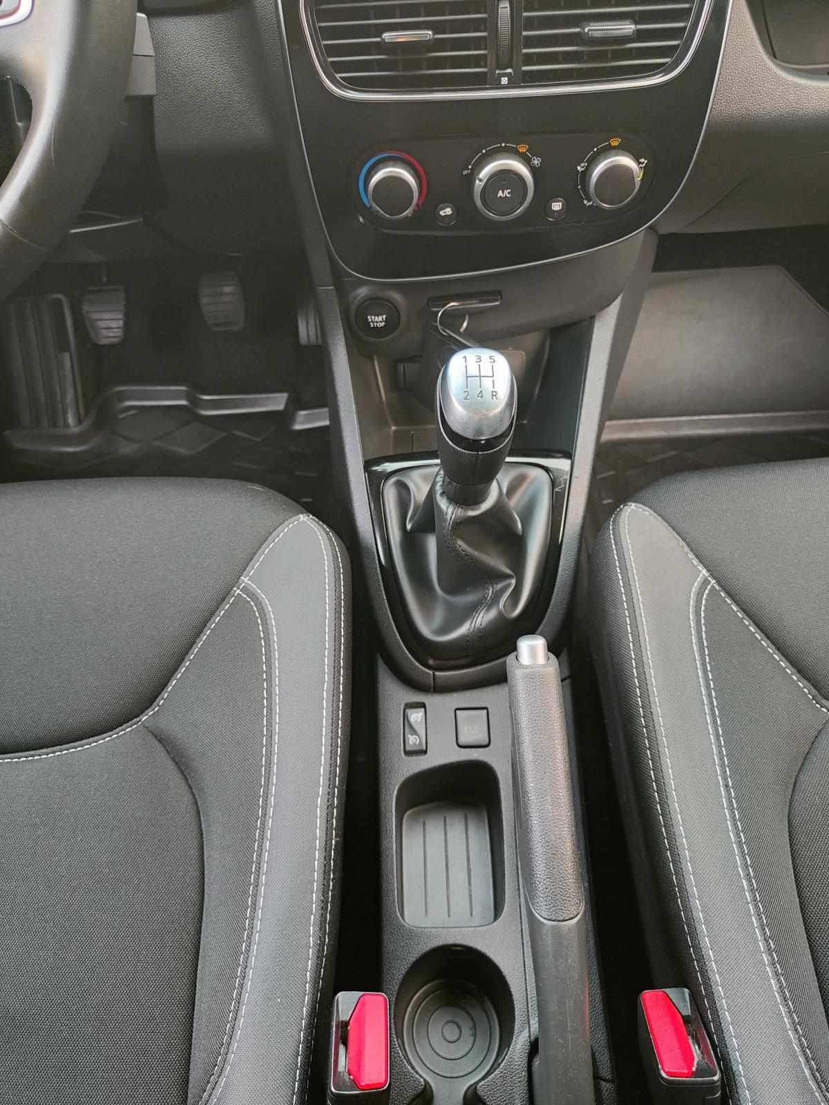 renault-clio-sport-tourer-2018-diesel-1461cc