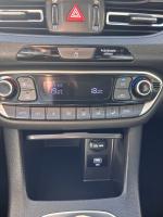 hyundai-i30-2023-gasolina-998cc