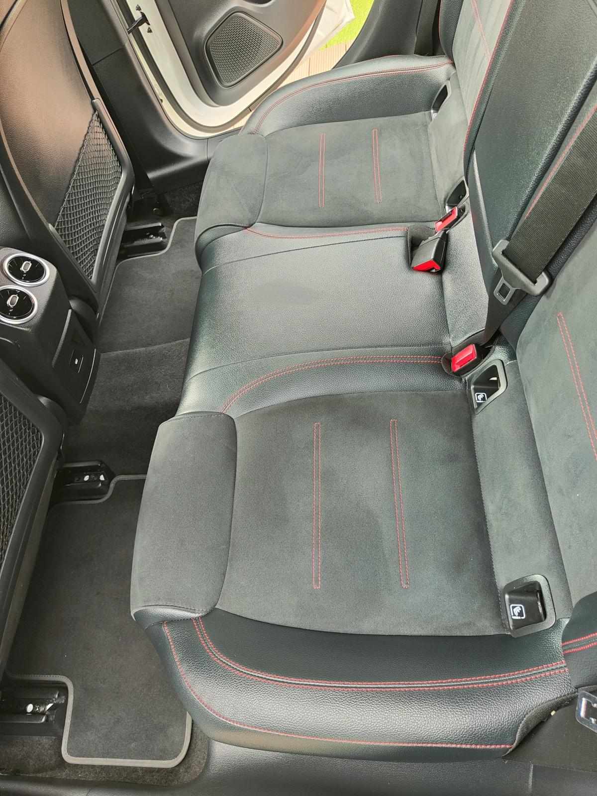 mercedes-benz-cla-2023-diesel-1950cc