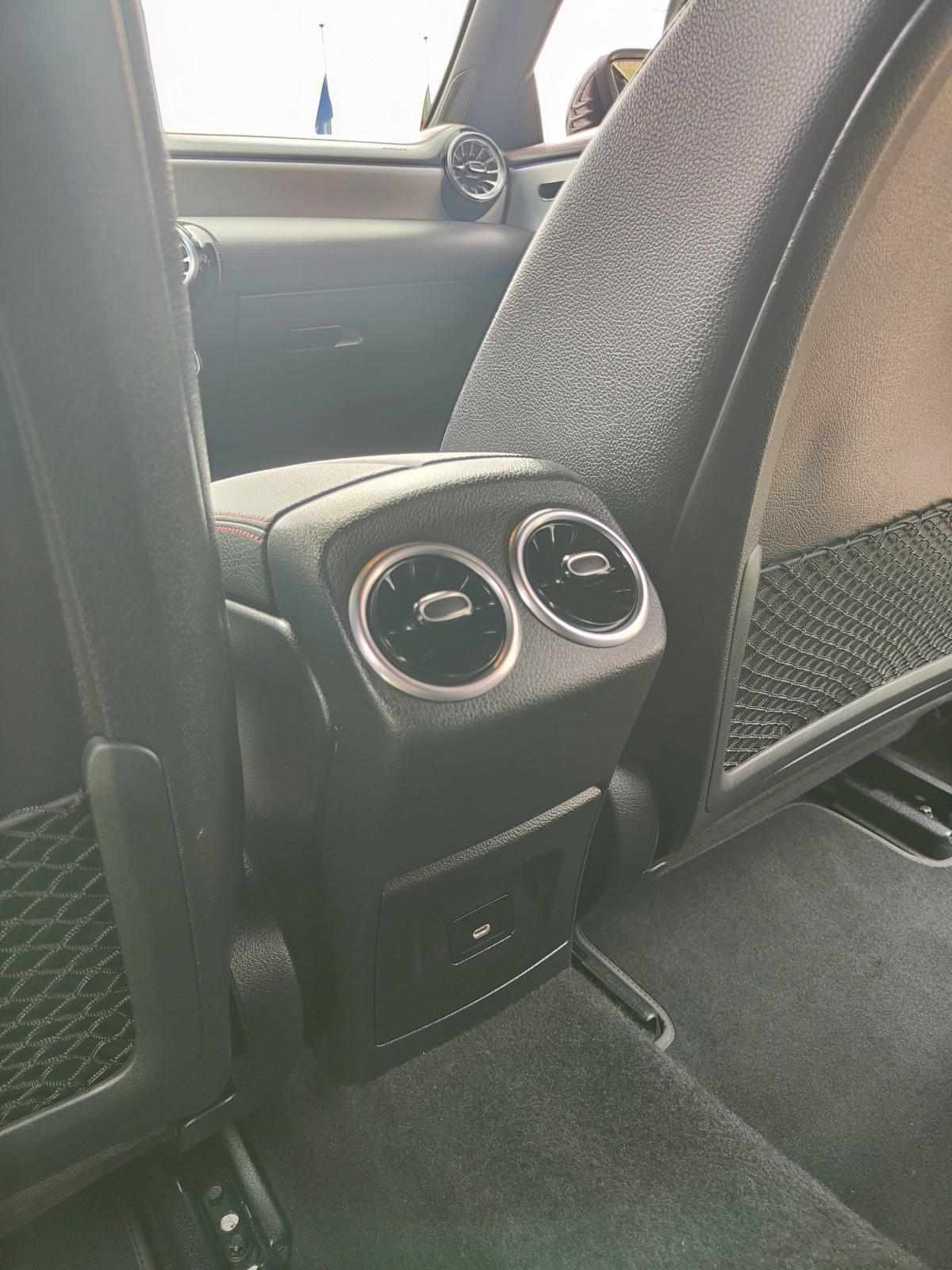 mercedes-benz-cla-2023-diesel-1950cc