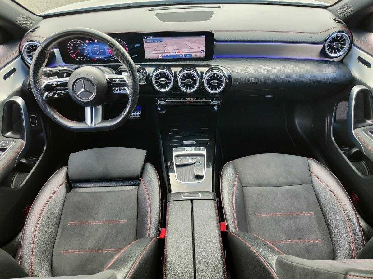 mercedes-benz-cla-2023-diesel-1950cc