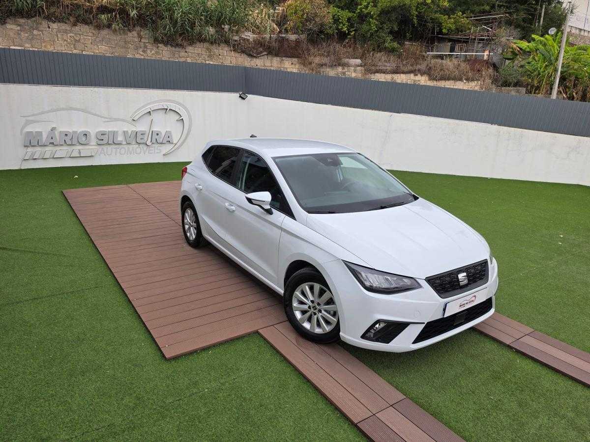 seat-ibiza-2024-gasolina-999cc