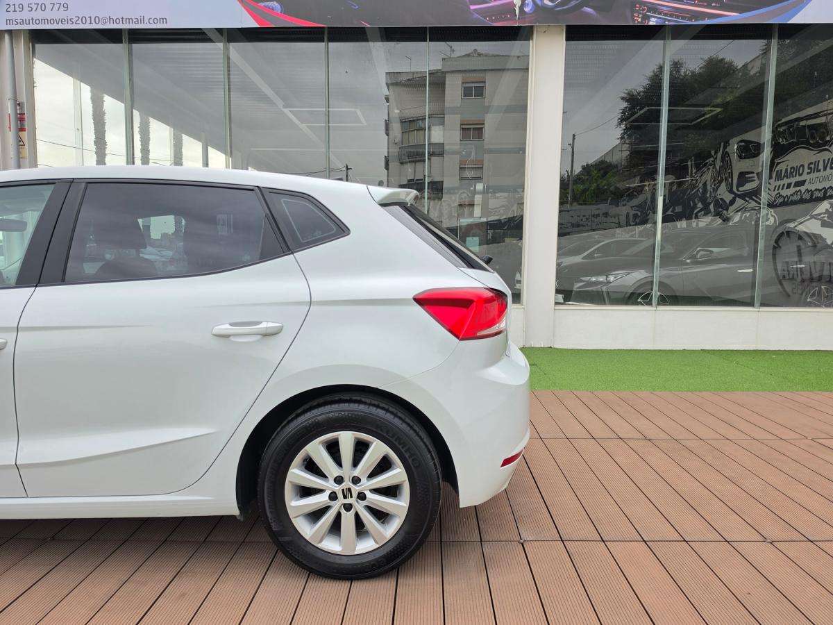 seat-ibiza-2024-gasolina-999cc