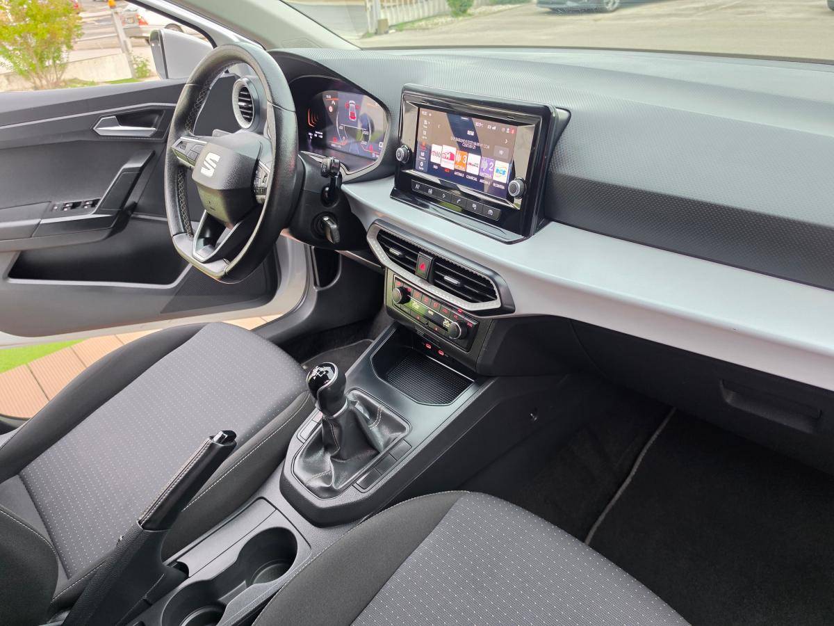 seat-ibiza-2024-gasolina-999cc