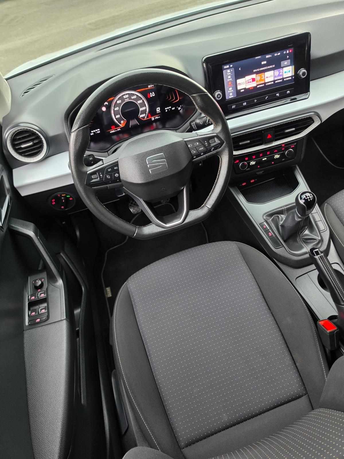 seat-ibiza-2024-gasolina-999cc
