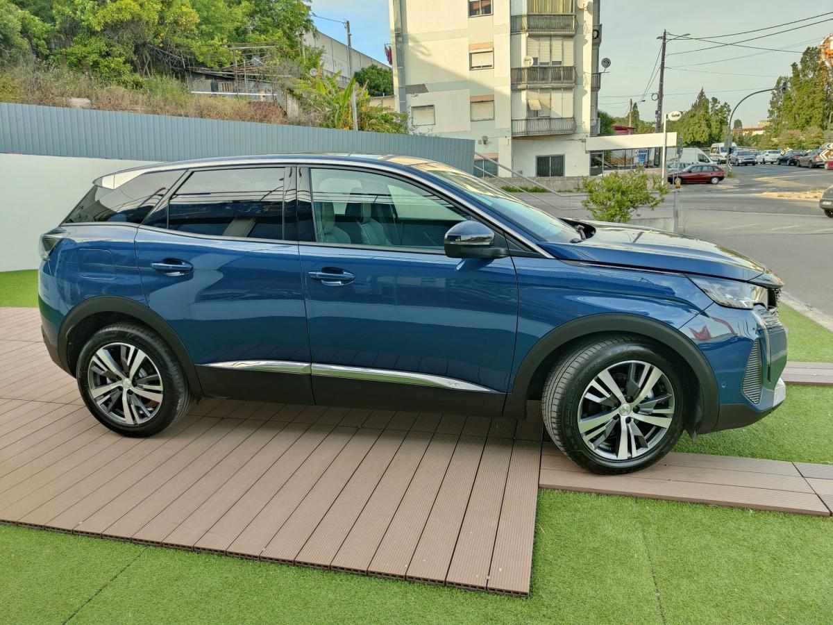 peugeot-3008-2022-diesel-1499cc