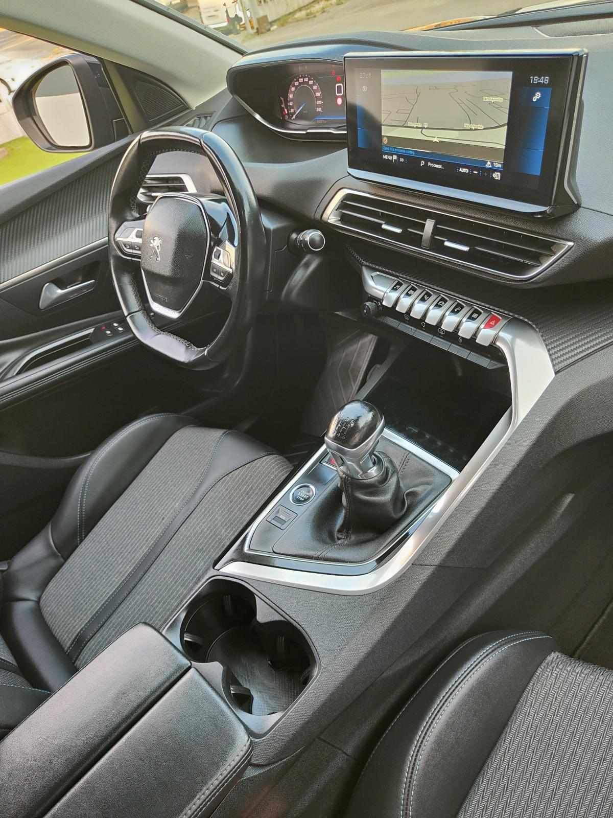 peugeot-3008-2022-diesel-1499cc