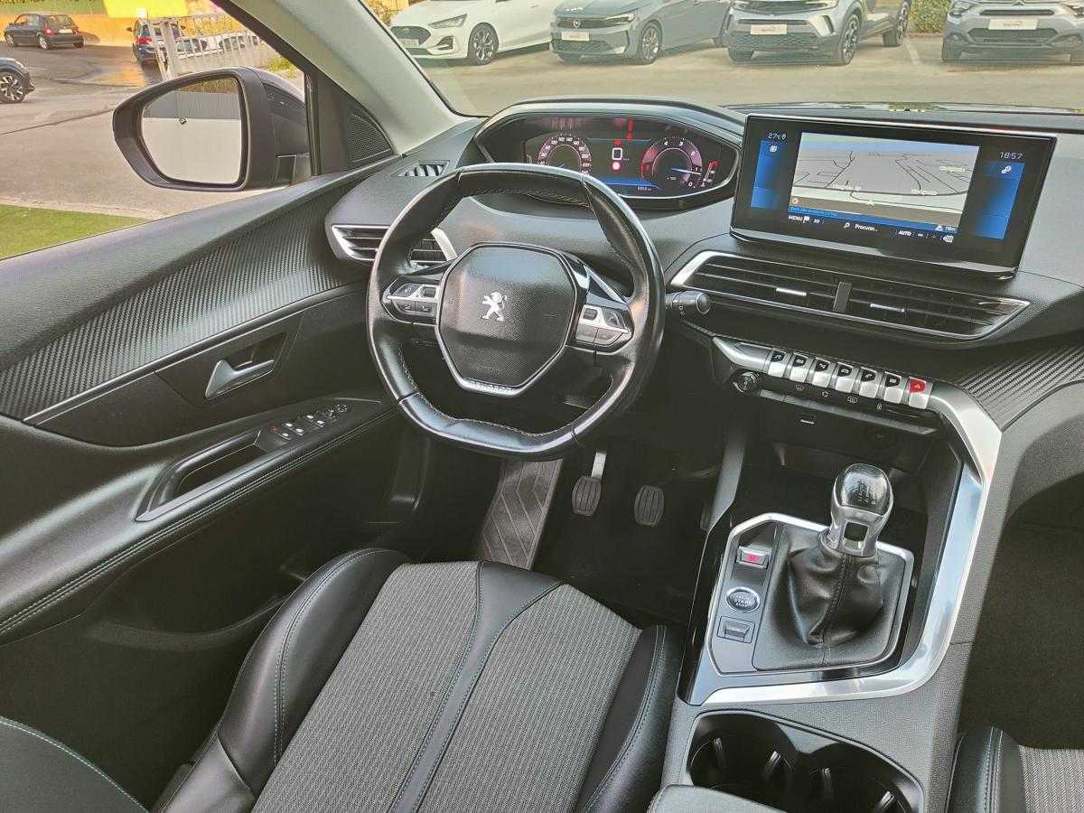 peugeot-3008-2022-diesel-1499cc