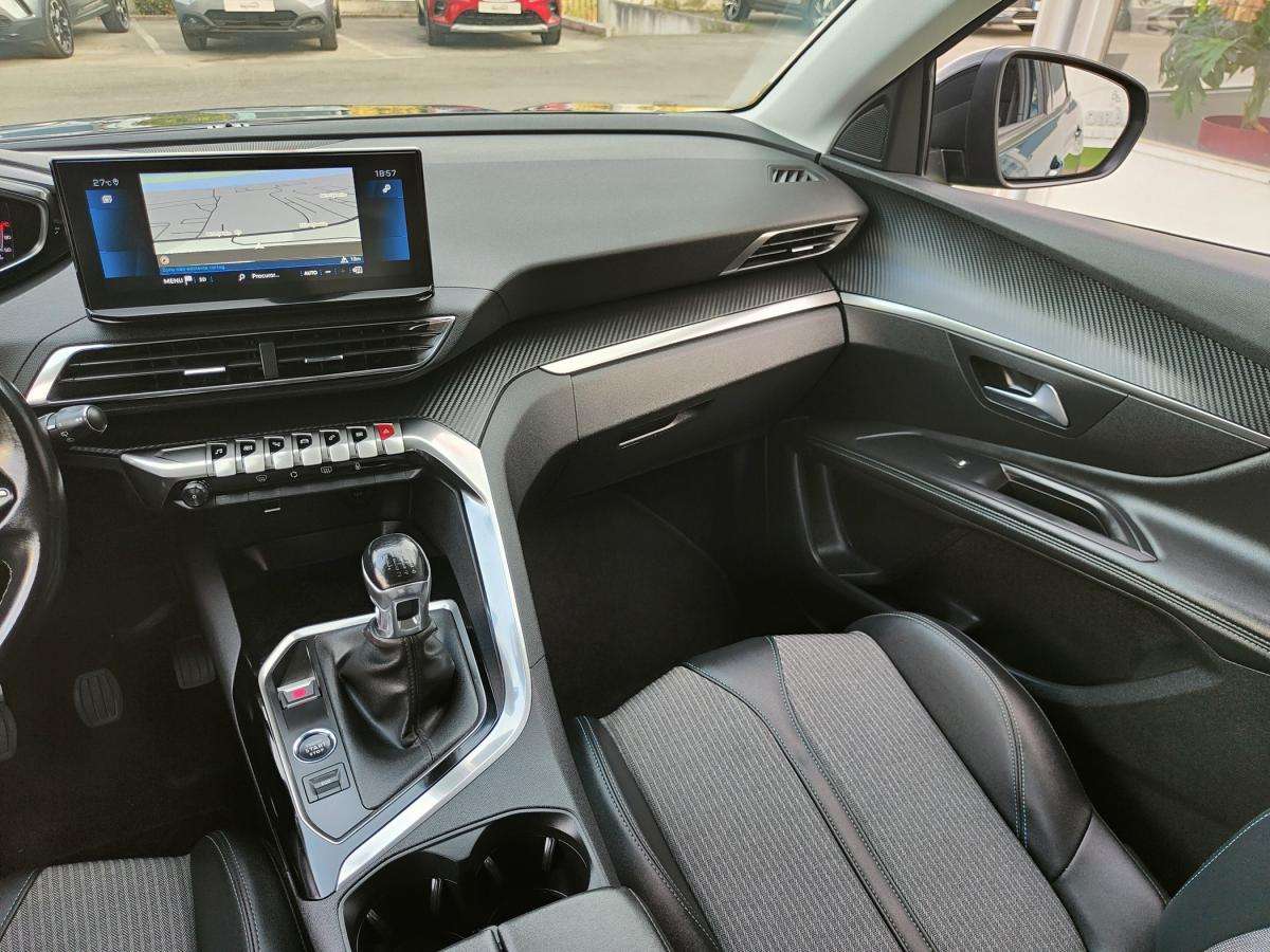 peugeot-3008-2022-diesel-1499cc