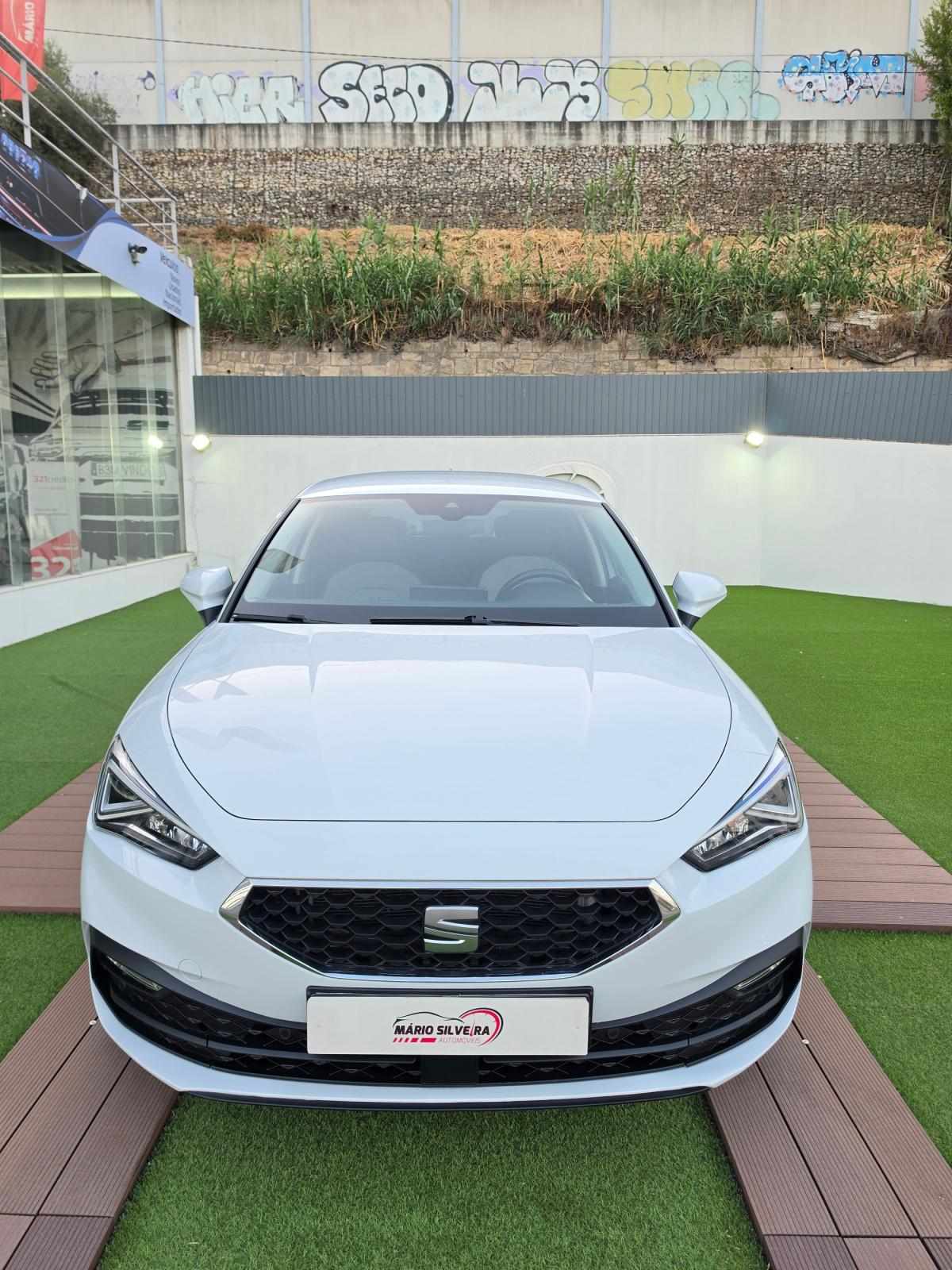 seat-leon-2023-diesel-1968cc