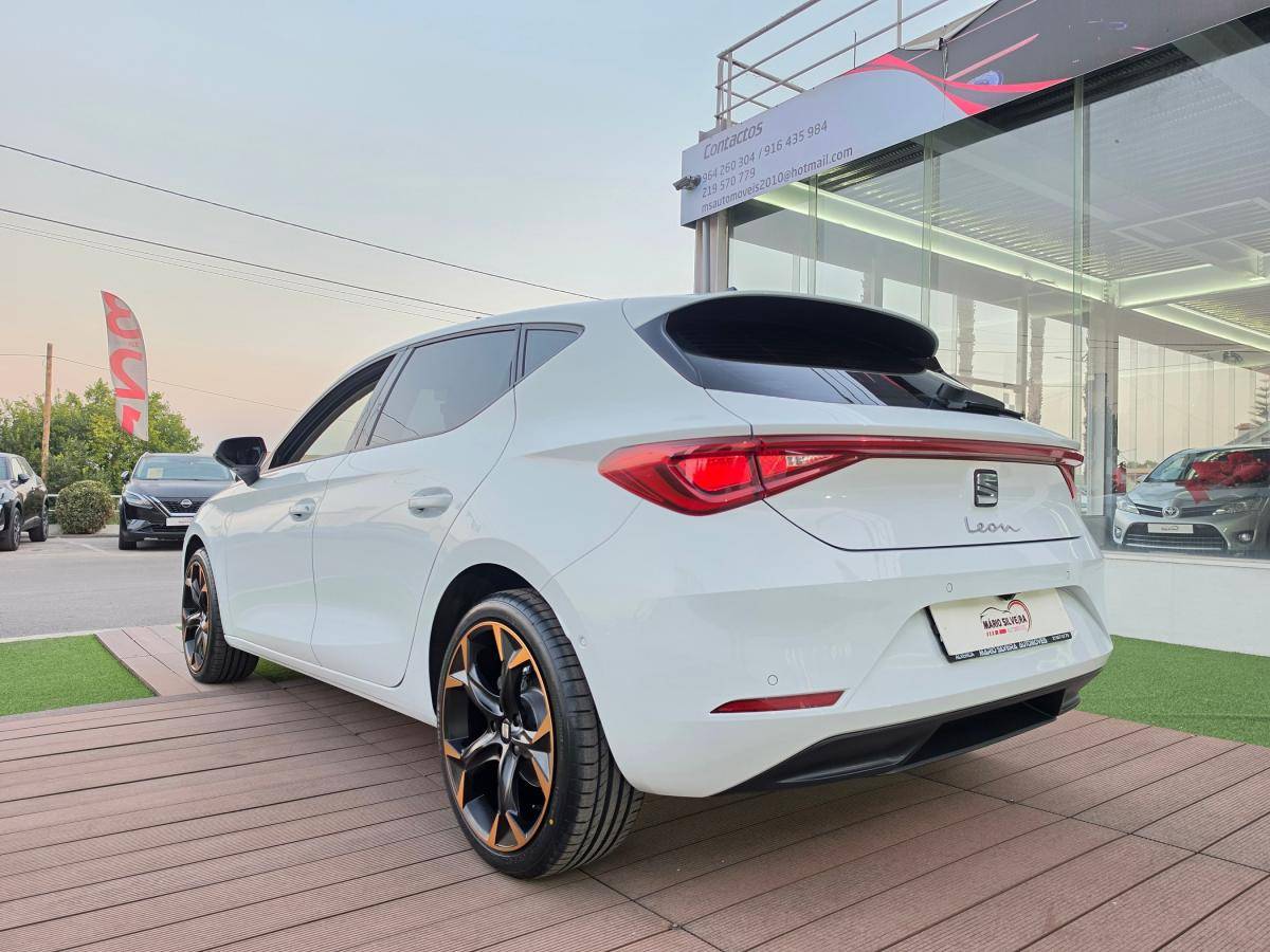 seat-leon-2023-diesel-1968cc