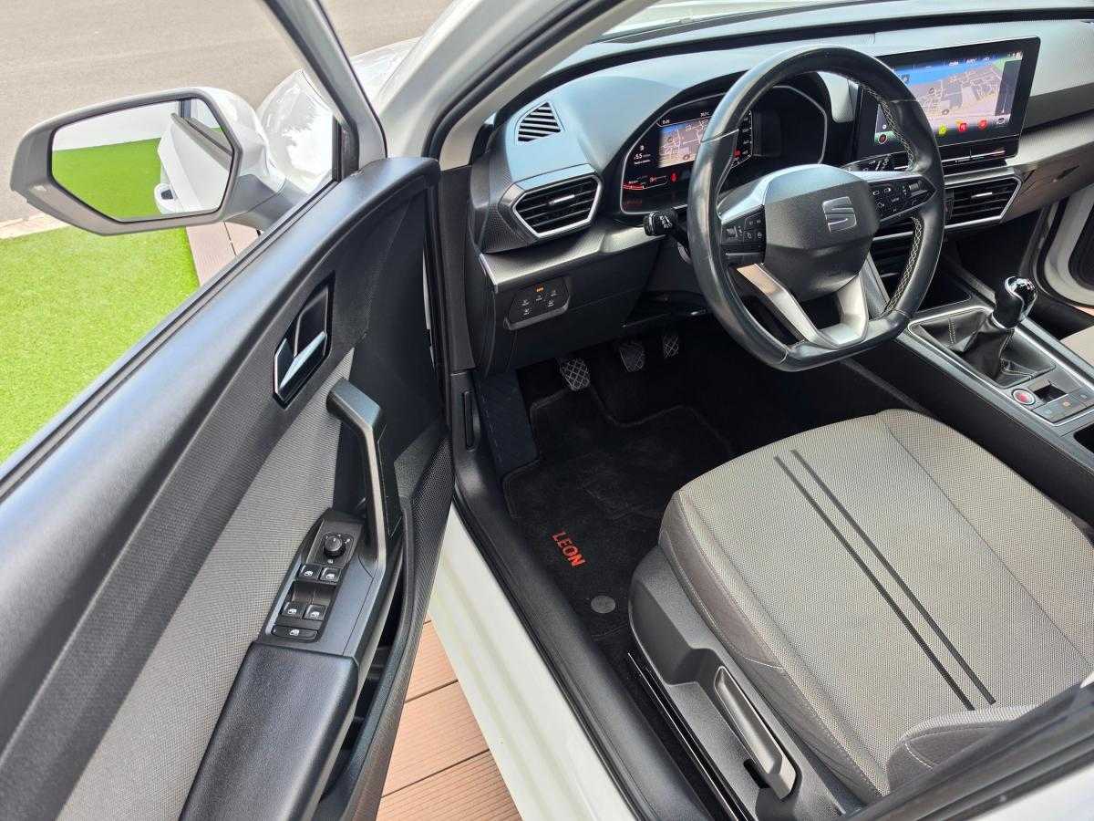 seat-leon-2023-diesel-1968cc