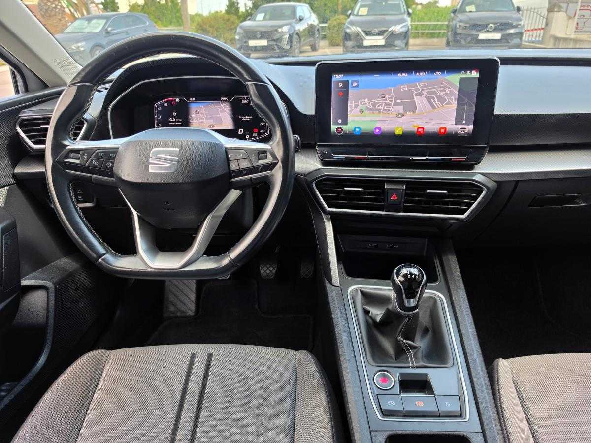 seat-leon-2023-diesel-1968cc