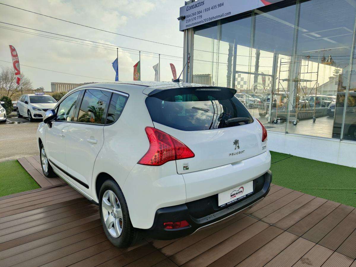 peugeot-3008-2013-hibrido-a-diesel-1997cc