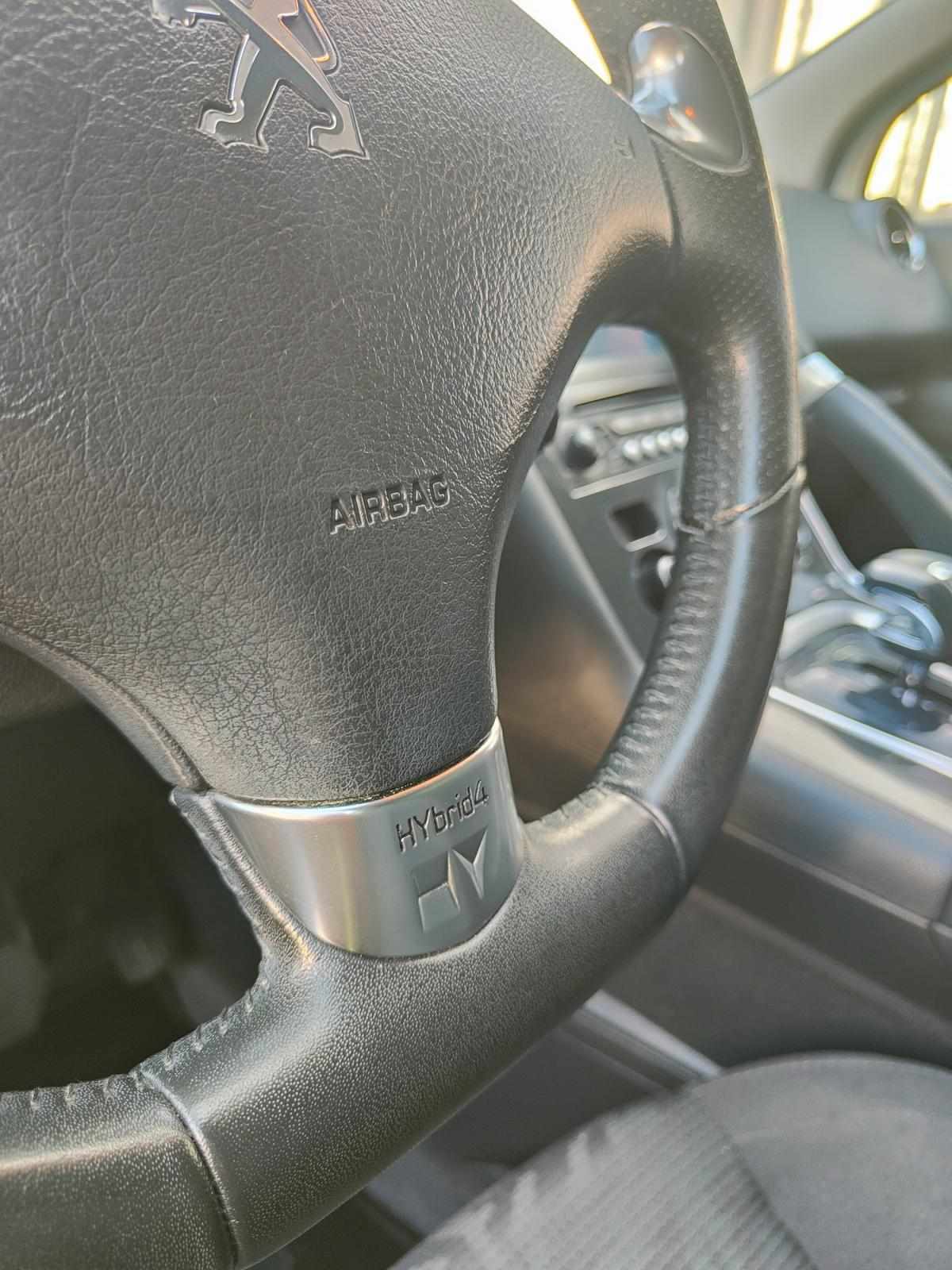 peugeot-3008-2013-hibrido-a-diesel-1997cc