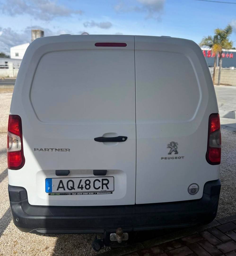 peugeot-partner-2019-diesel-1560cc