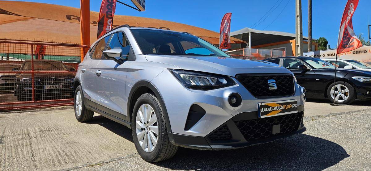 seat-arona-2023-gasolina-999cc