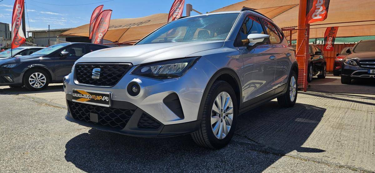 seat-arona-2023-gasolina-999cc