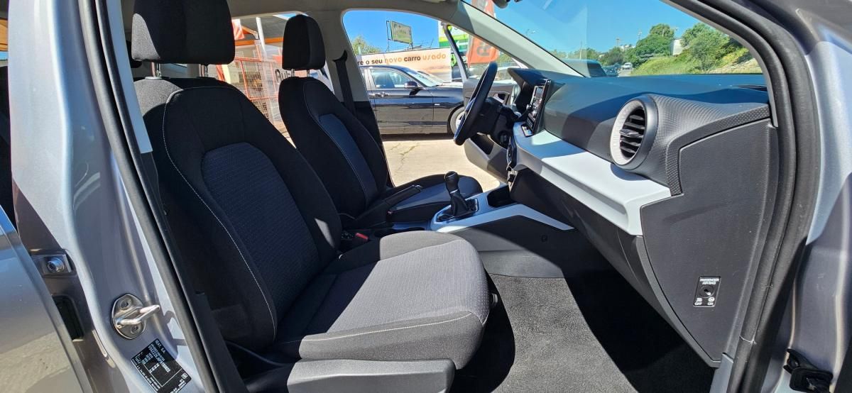 seat-arona-2023-gasolina-999cc