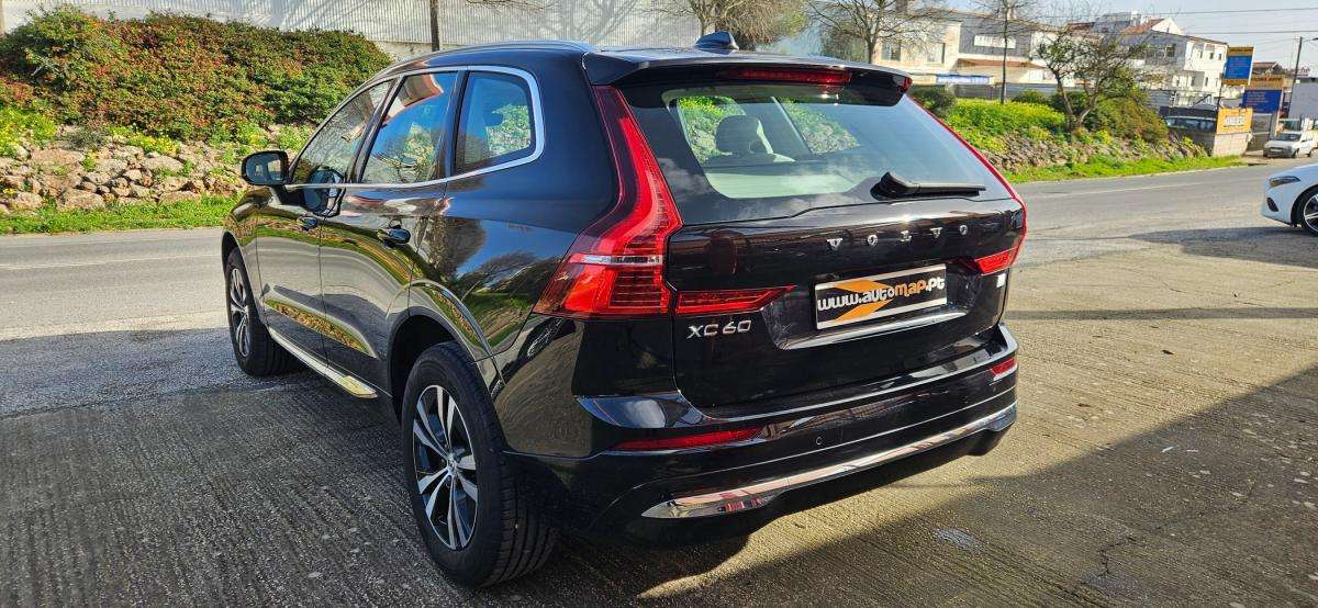 volvo-xc60-2023-hibrido-a-gasolina-1969cc