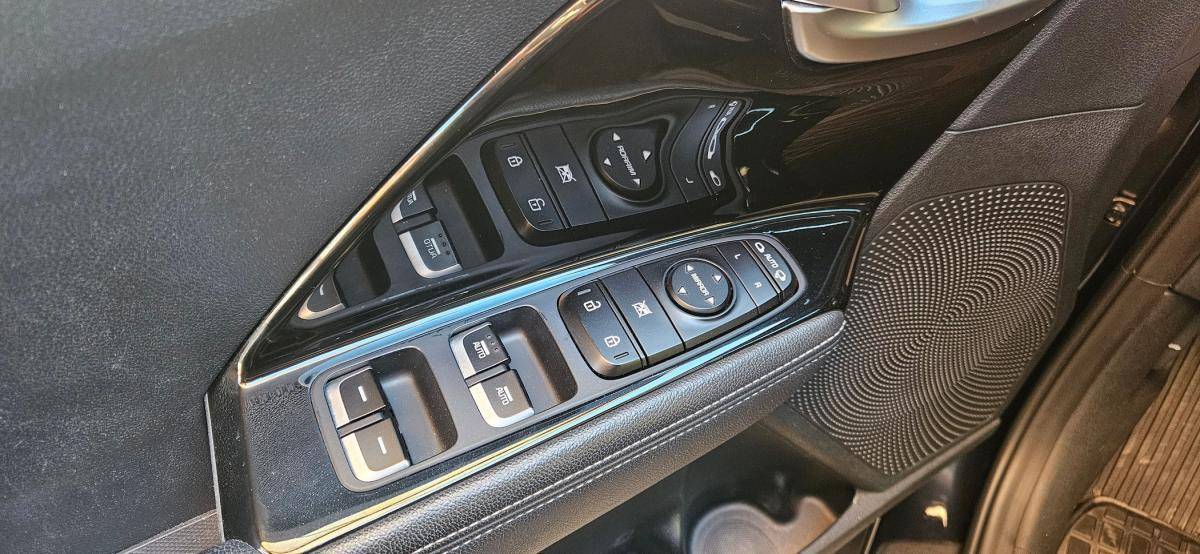 kia-niro-2021-hibrido-a-gasolina-1580cc