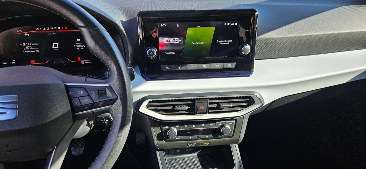 seat-ibiza-2023-gasolina-999cc
