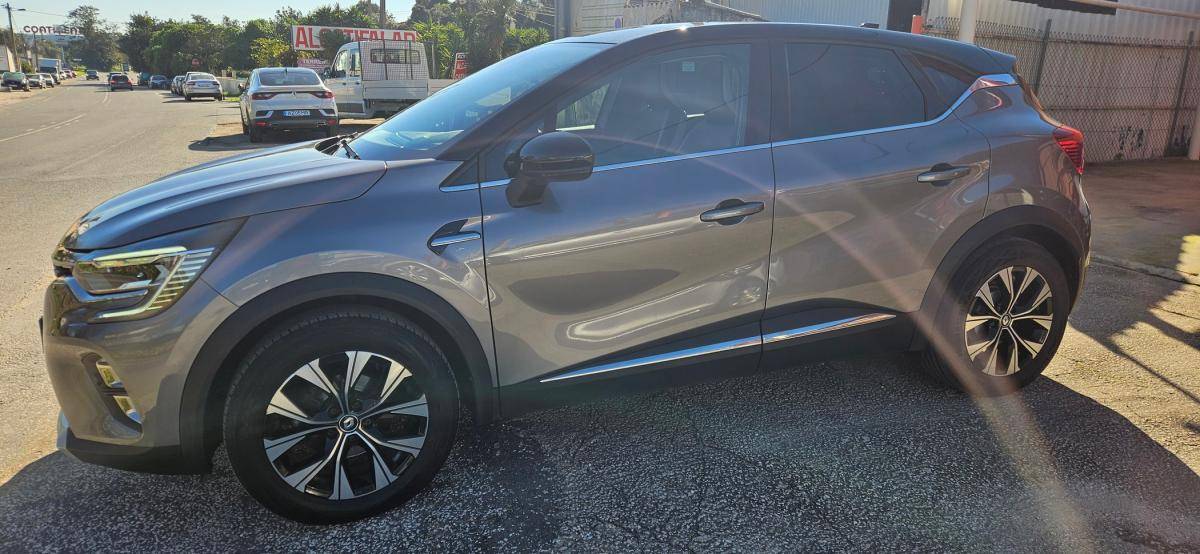 renault-captur-2023-gpl-999cc