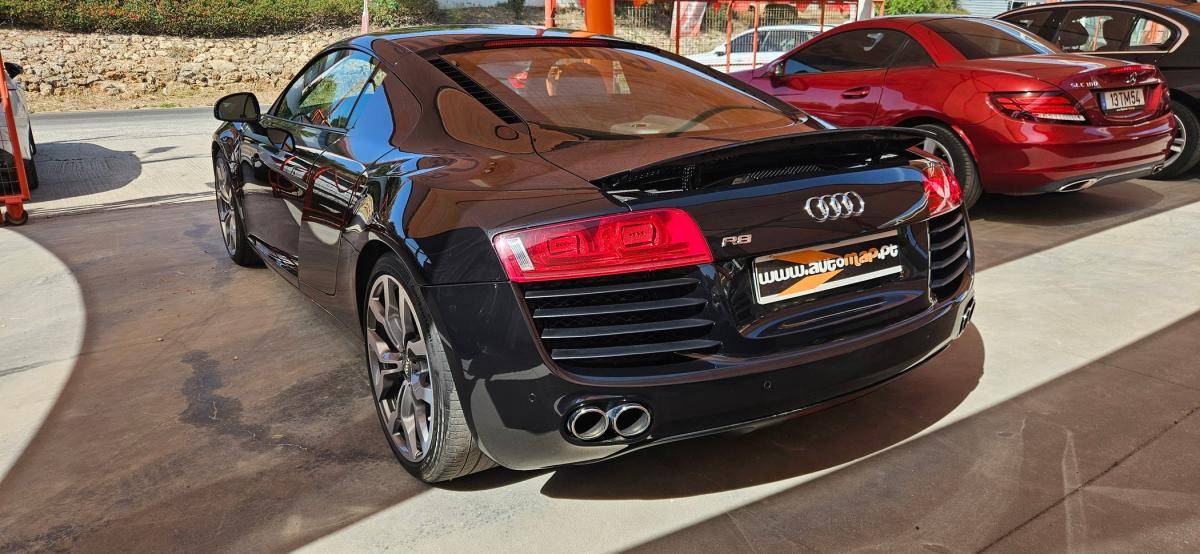 audi-r8-2012-gasolina-4163cc