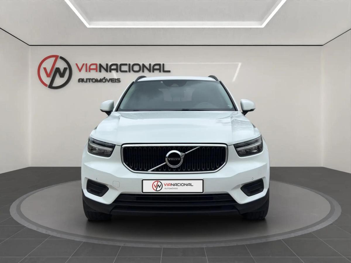 volvo-xc40-2019-diesel-1969cc