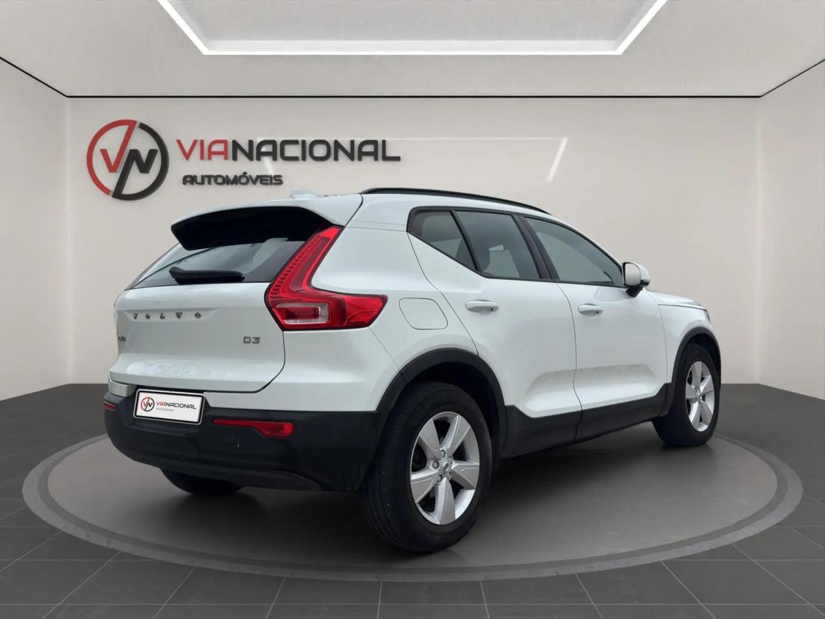 volvo-xc40-2019-diesel-1969cc