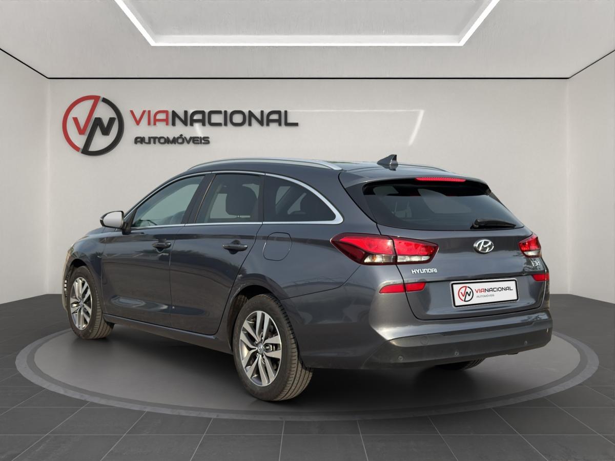hyundai-i30-sw-2020-gasolina-998cc