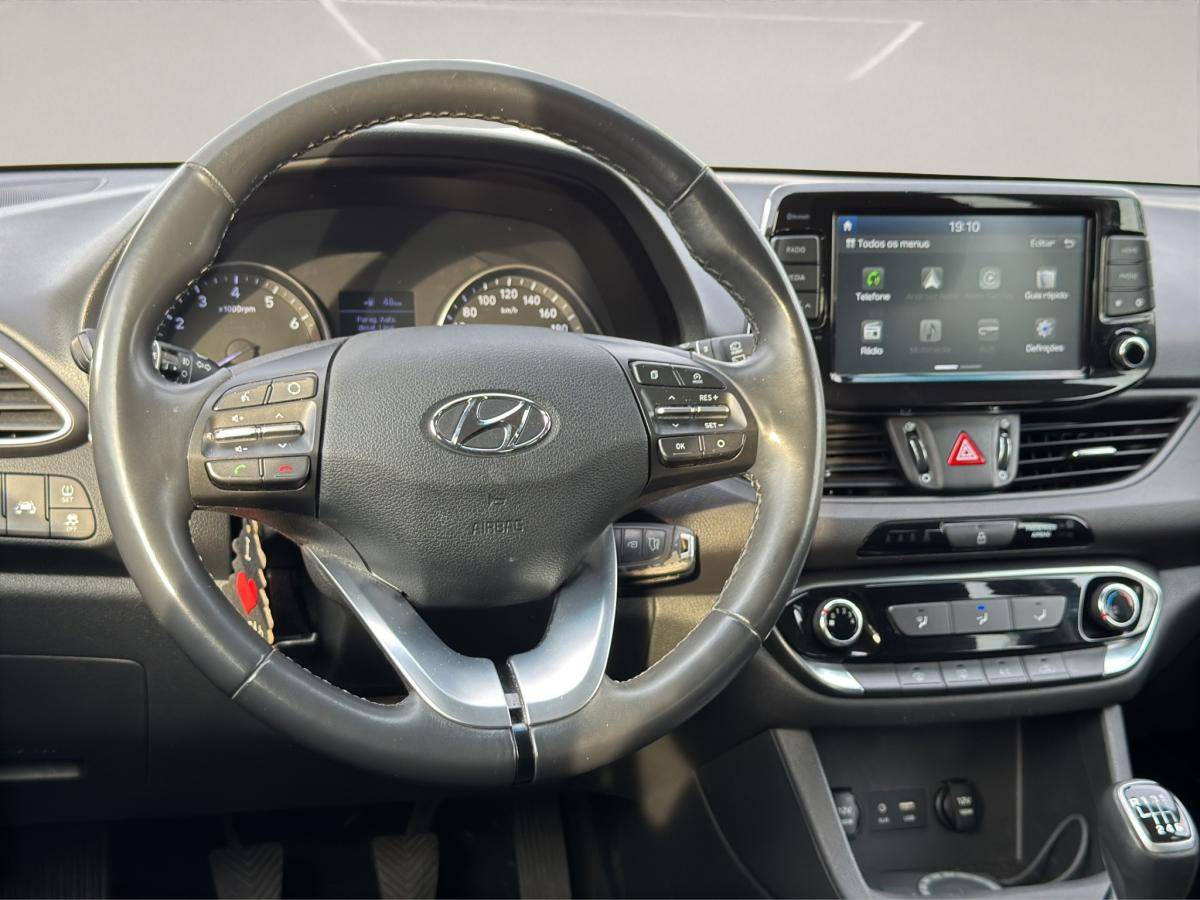 hyundai-i30-sw-2020-gasolina-998cc