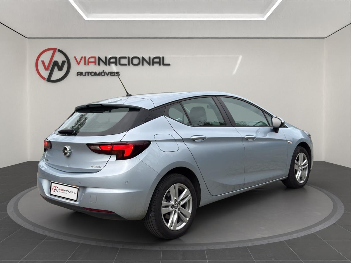 opel-astra-2017-gasolina-999cc
