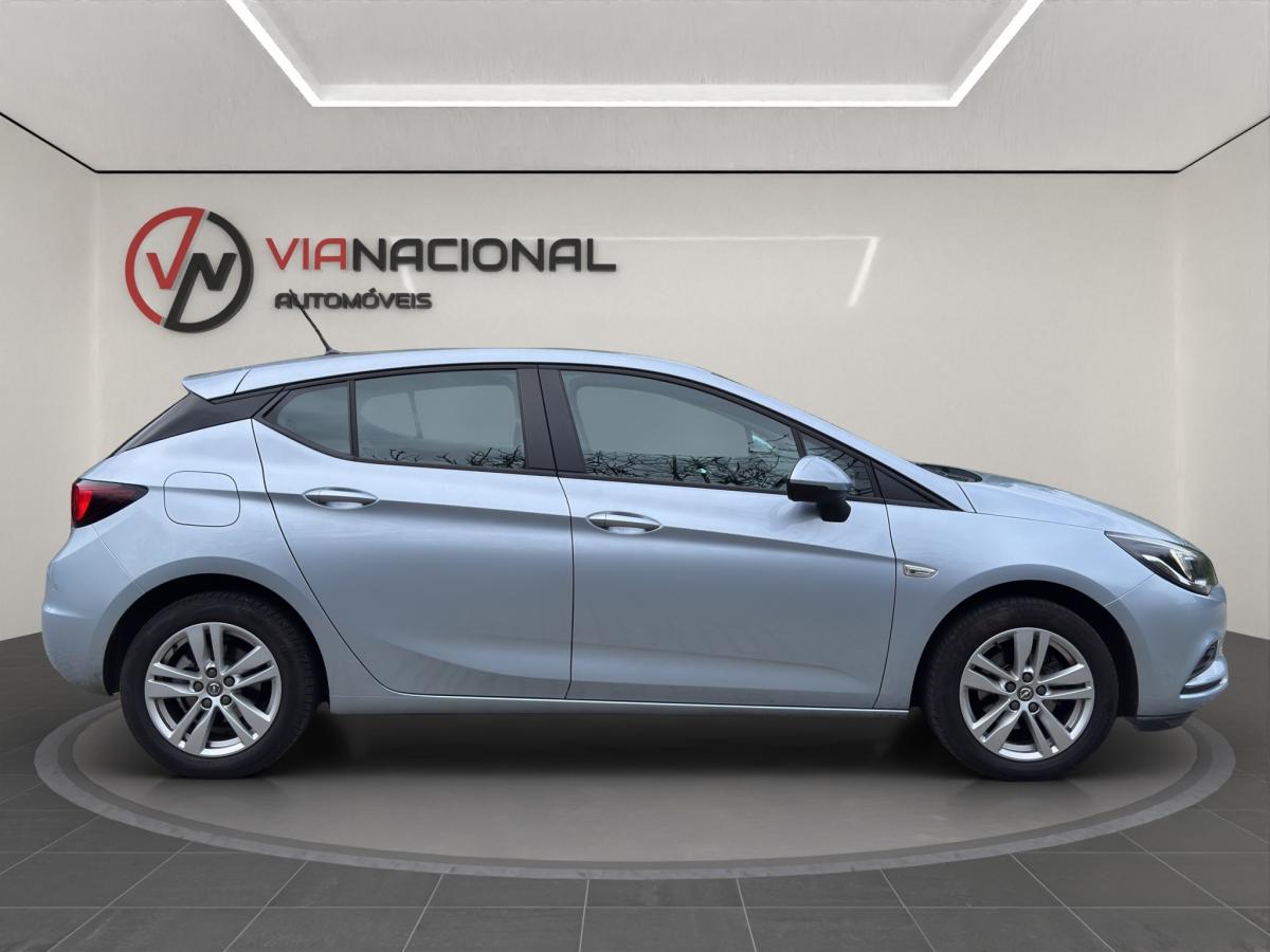 opel-astra-2017-gasolina-999cc